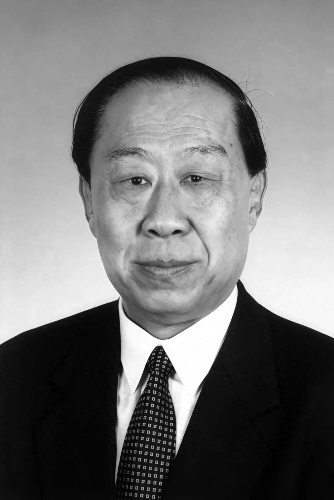 现代海洋药物学科奠基人管华诗逝世，享年87岁